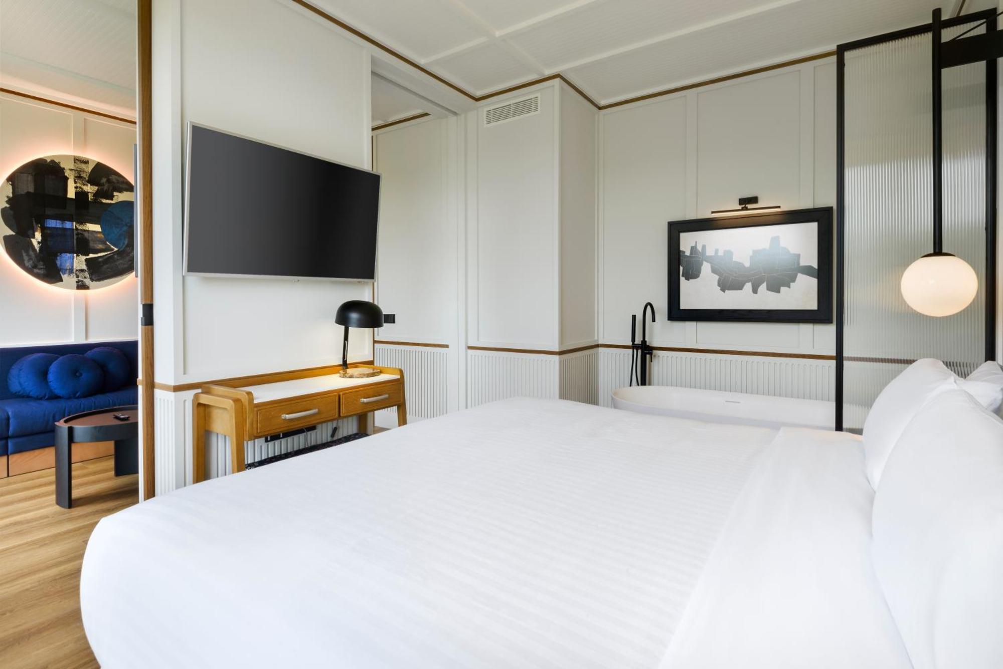 Hotel Tres Reyes San Sebastian Bagian luar foto